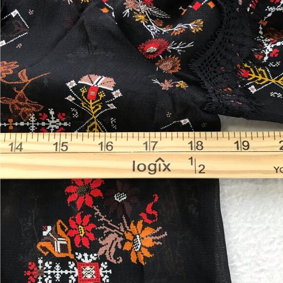 Derek Lam 10 Crosby black silk blouse Aztec floral print 4 long sleeve v neck - Picture 6 of 12